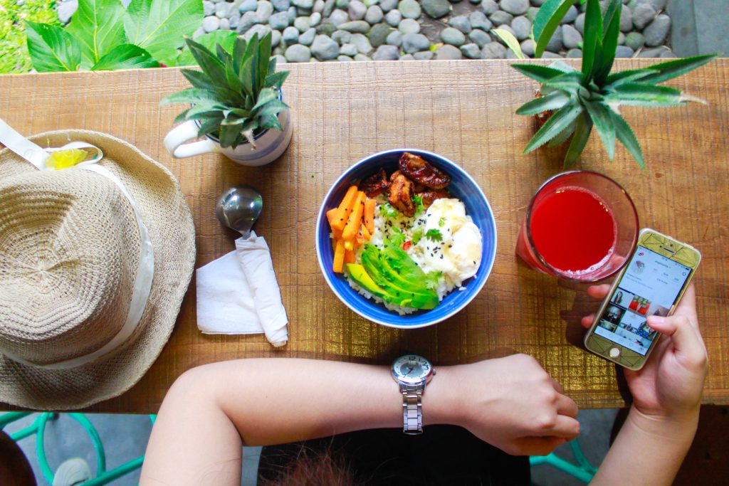 pexels destiawan nur agustra 1034940 - Tips Menjaga Kesehatan saat Musim Libur