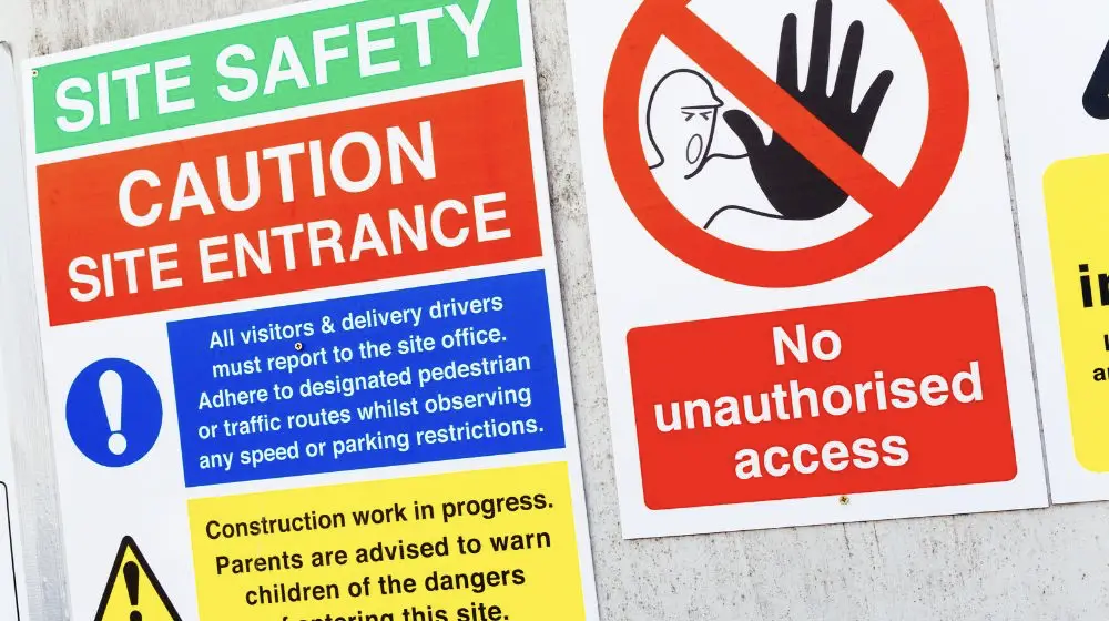 Gunakan Safety Sign dengan Tepat Bagi Lingkungan Kerja Anda