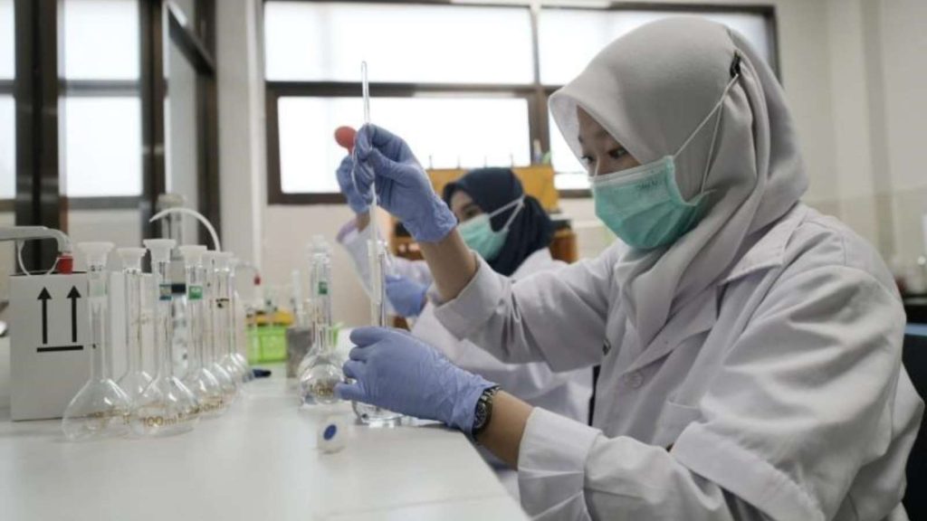 uji lab b3