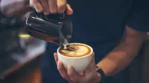 Uji Kandungan Kafein pada Produk Kopi